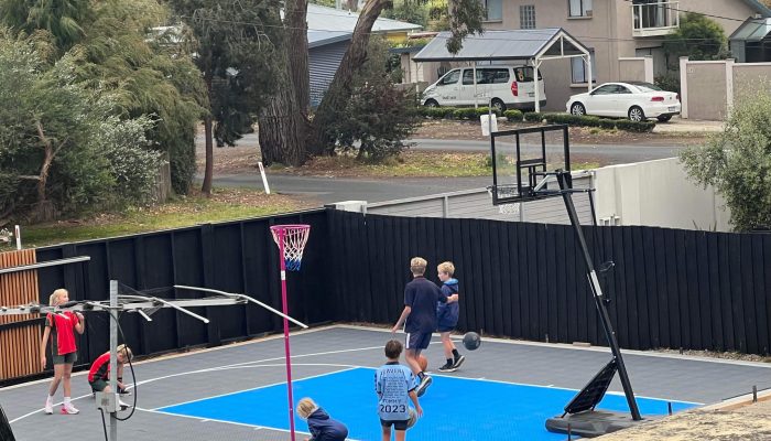 how to build an outdoor basketball court